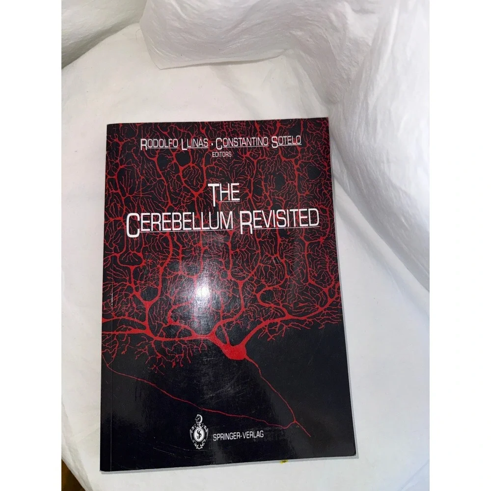 The Cerebellum Revisited Rodolfo Llinas Constantino Sotelo Springer Neuroscience